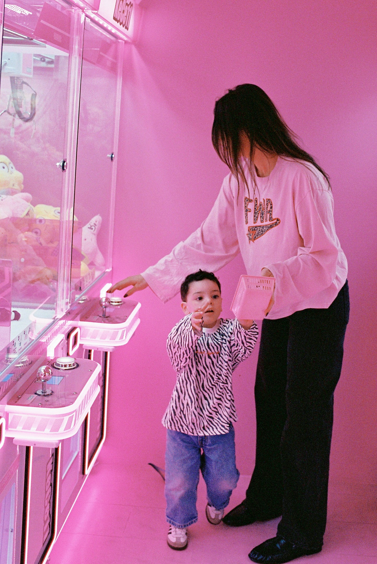 FWA Pinky Mama L/S